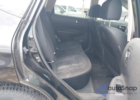 2013 Nissan Rogue S z USA, uszkodzony, nr VIN JN8AS5MV6DW635698